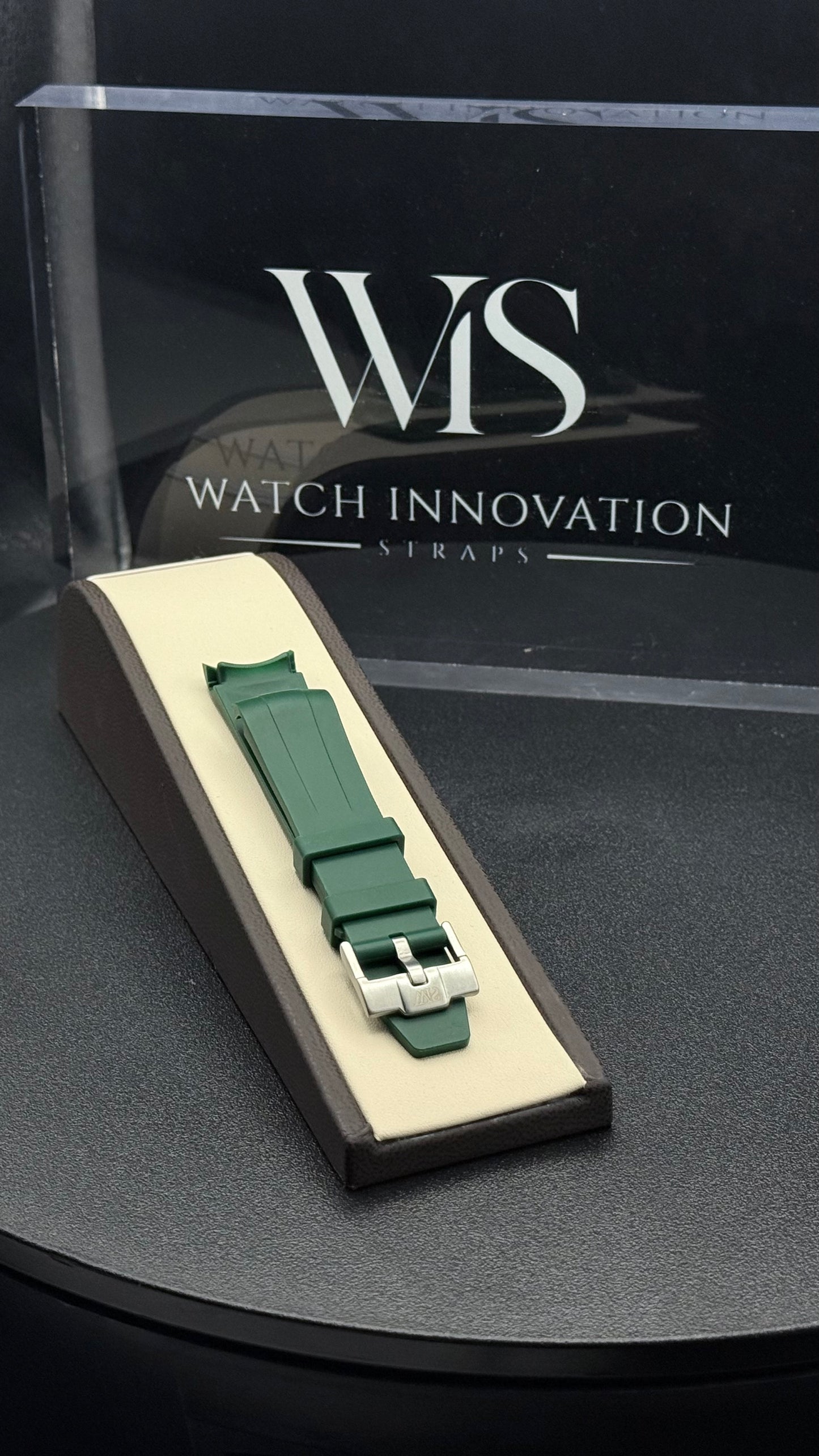 Rubber curved Green- 20mm strap