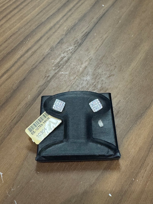 N/A White Gold Square Diamond Studs