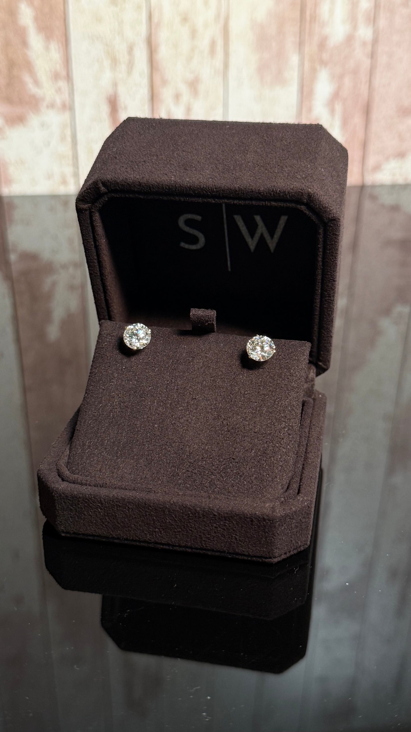 3 CT YG Diamond Stud 3 Prong