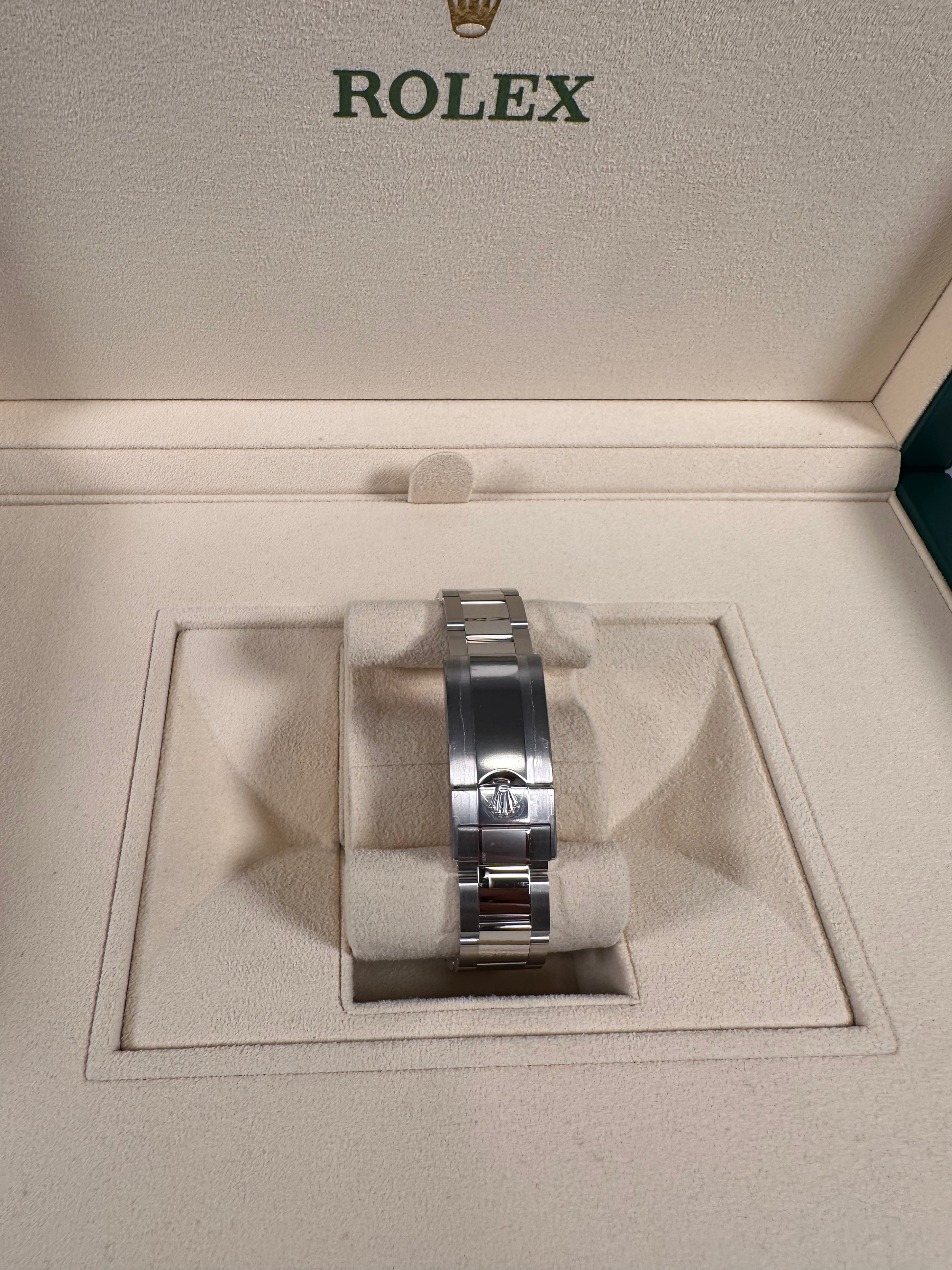 Rolex Daytona Platinum image 3