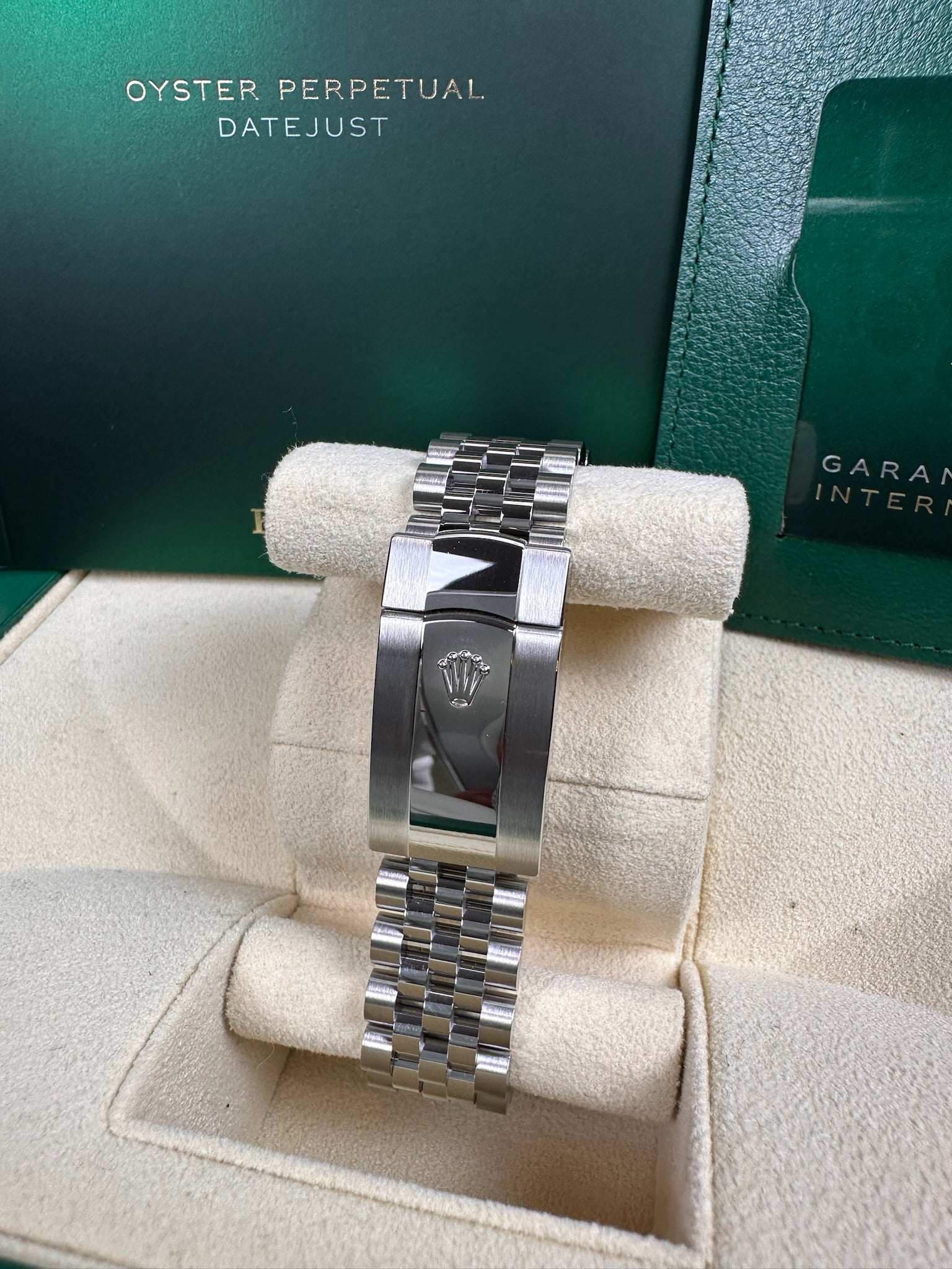 Rolex Datejust 41mm image 2