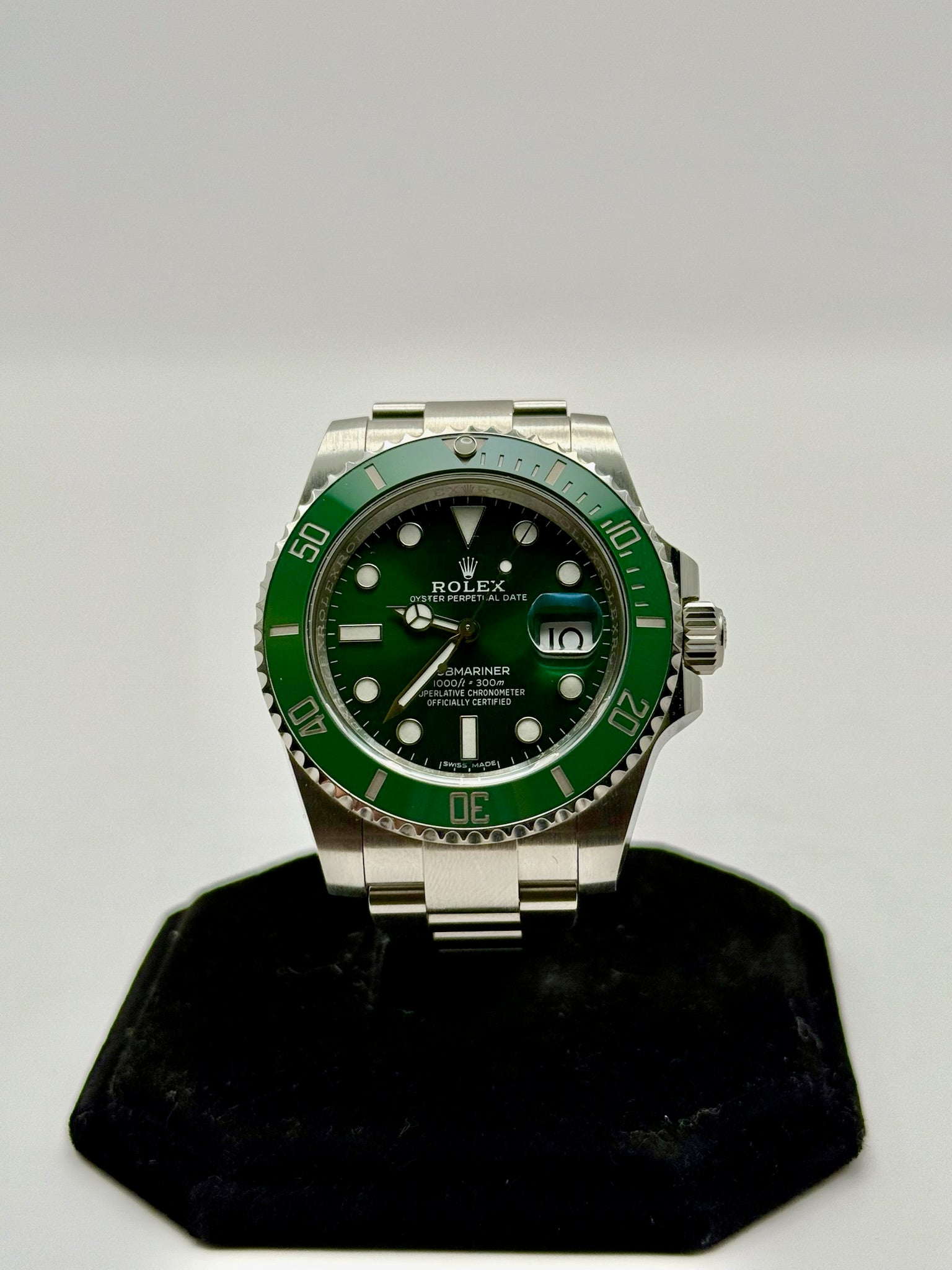 Rolex Submariner “Hulk” image 0