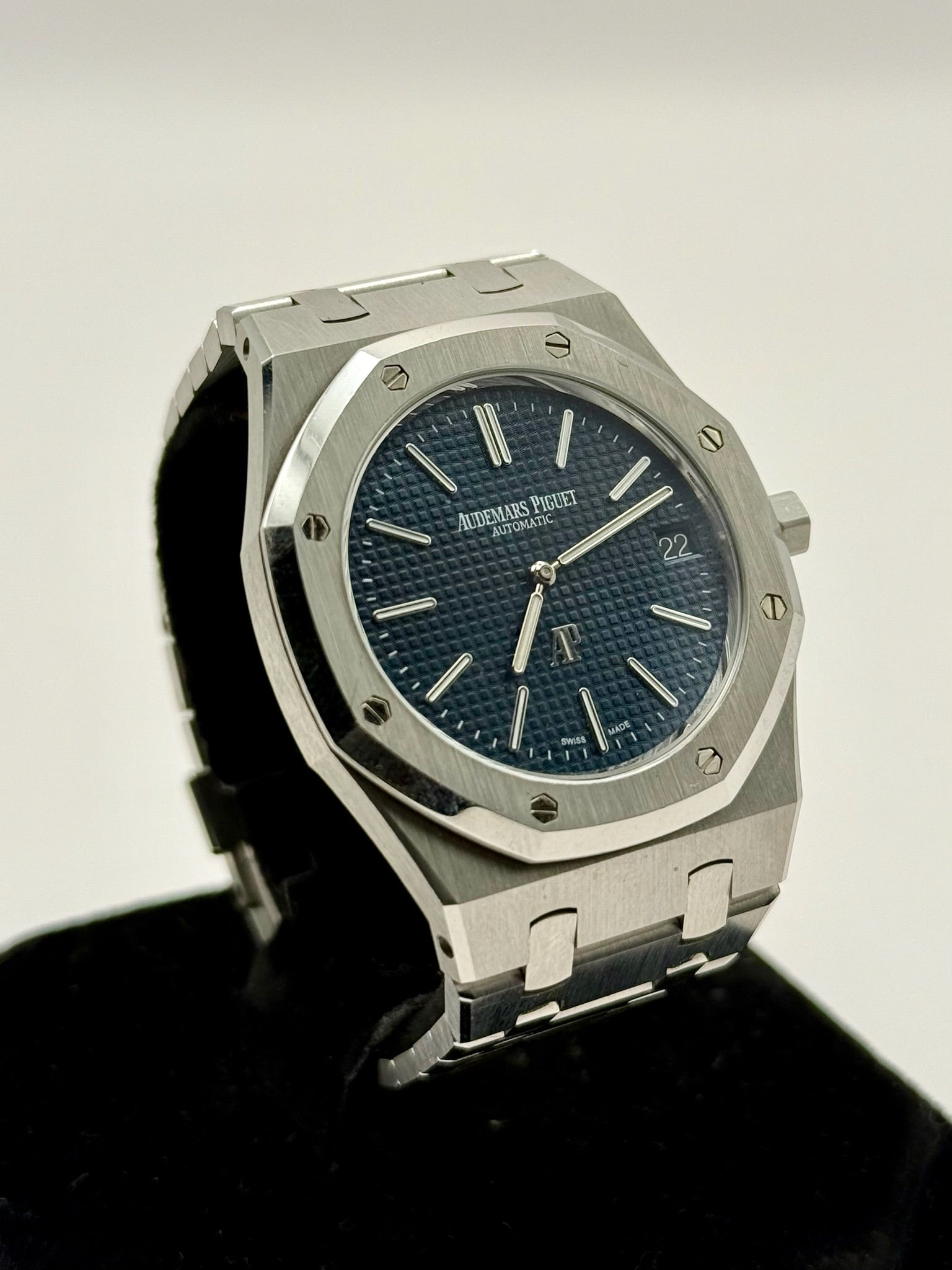 AUDEMARS PIGUET Jumbo Ultra Thin image 2