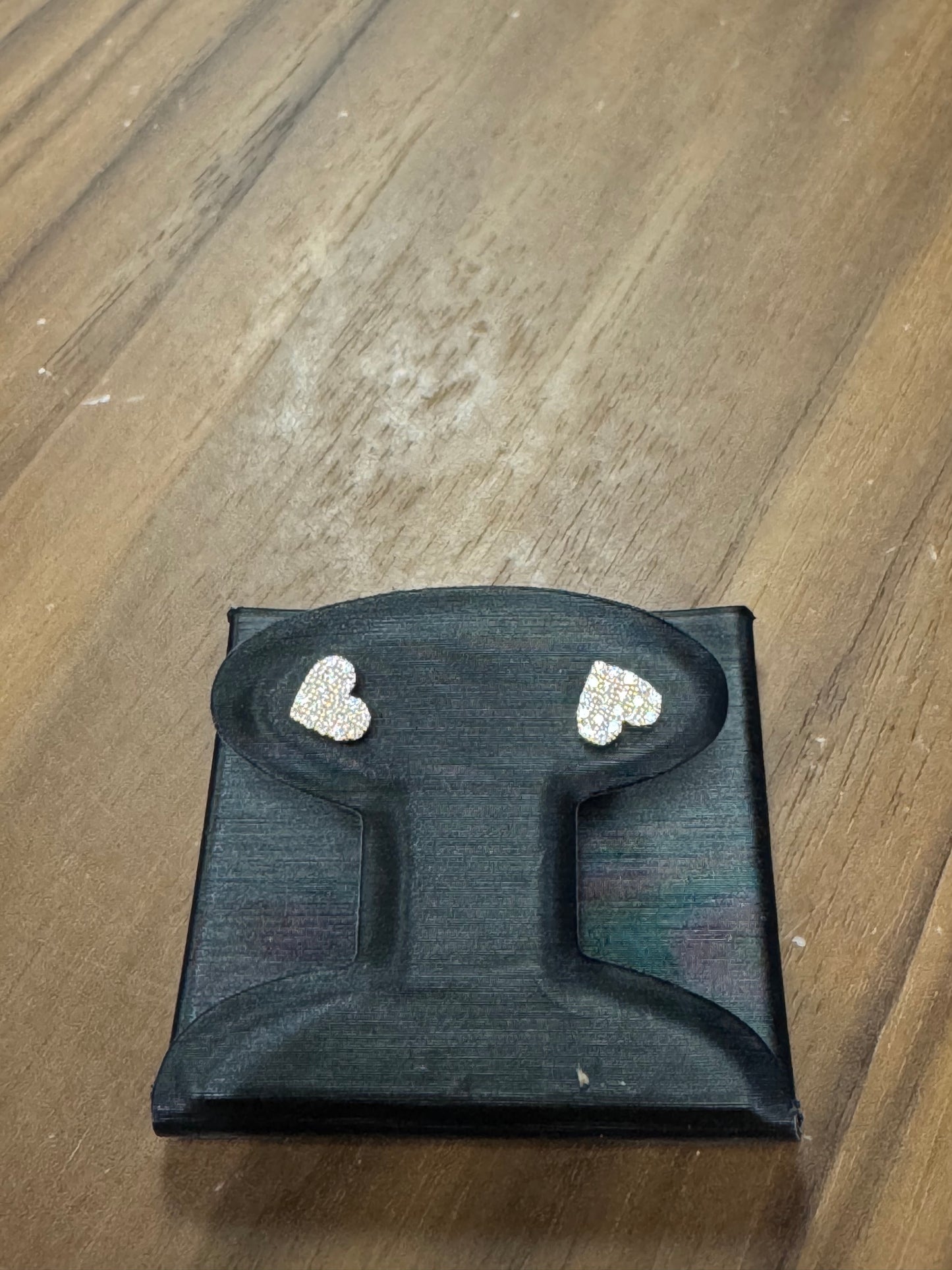 N/A Yellow Gold Heart Studs