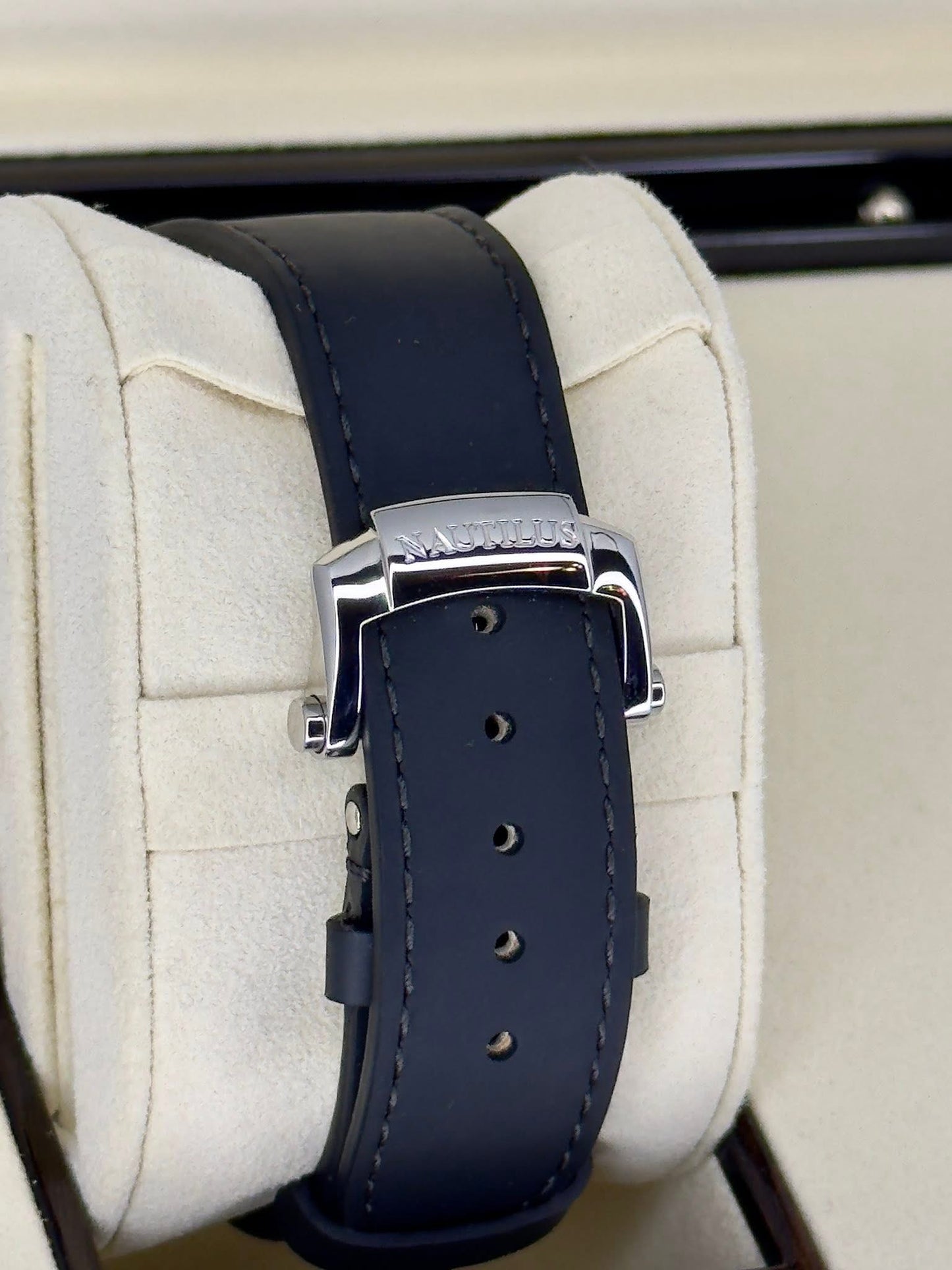 Patek Philippe Annual Calendar image 2