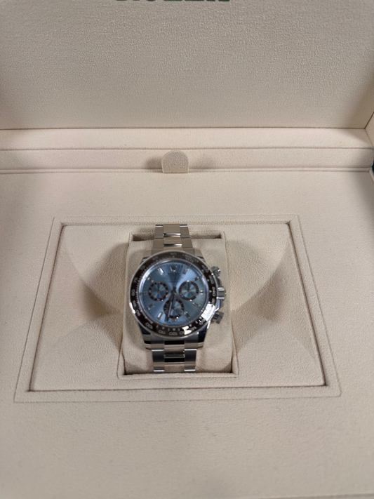 Rolex Daytona Platinum image 0