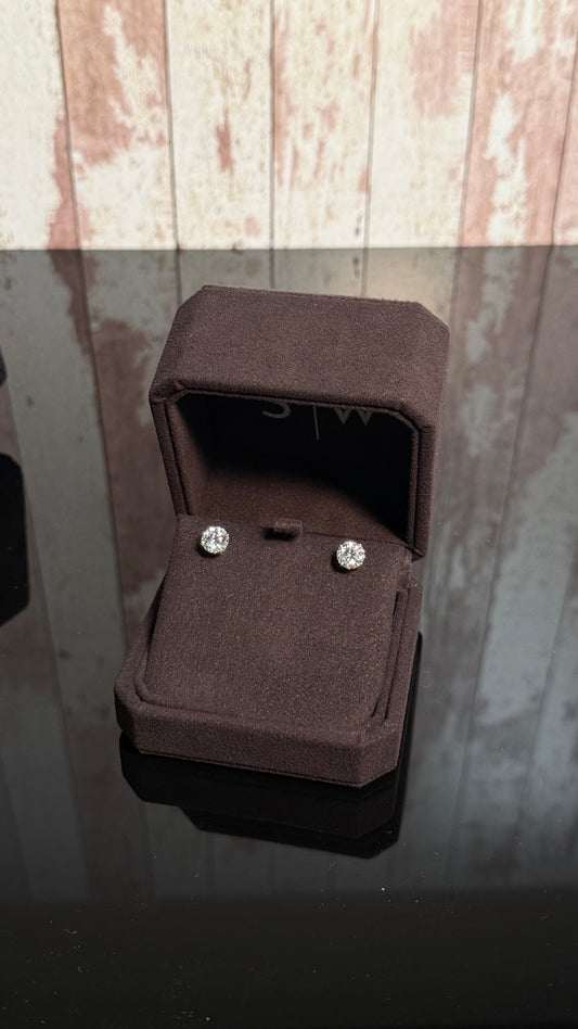4 CTW WG Diamond Stud 4 Prongs